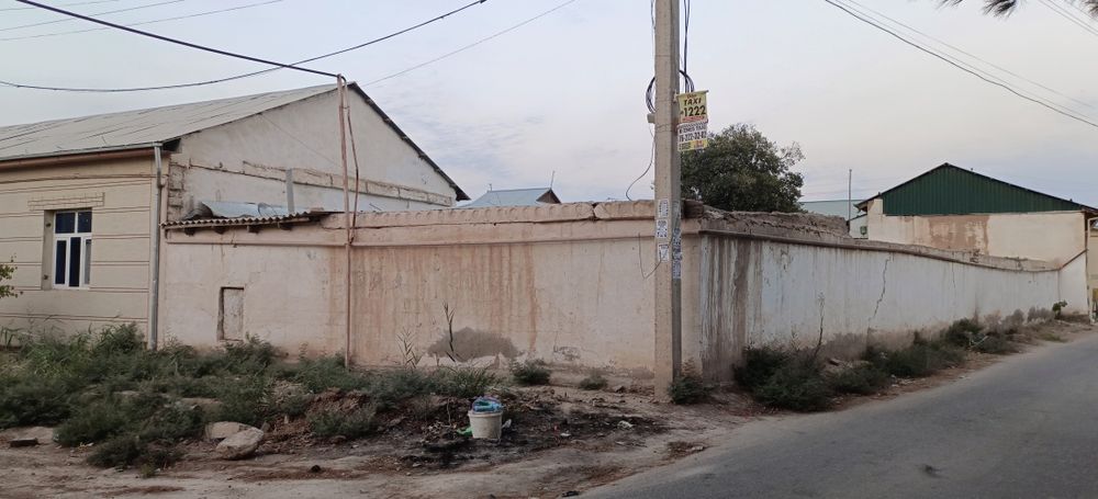 Xовли Уй сотилади Термиз шахар Шимолий дарвоза зелёный кафеси олди