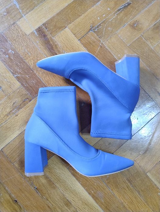 Дамски боти в син цвят