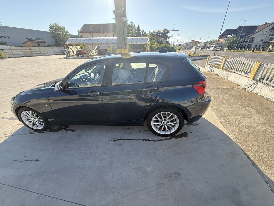 BMW Seria 1 2011 benzină, 4.800 € — imagine 5