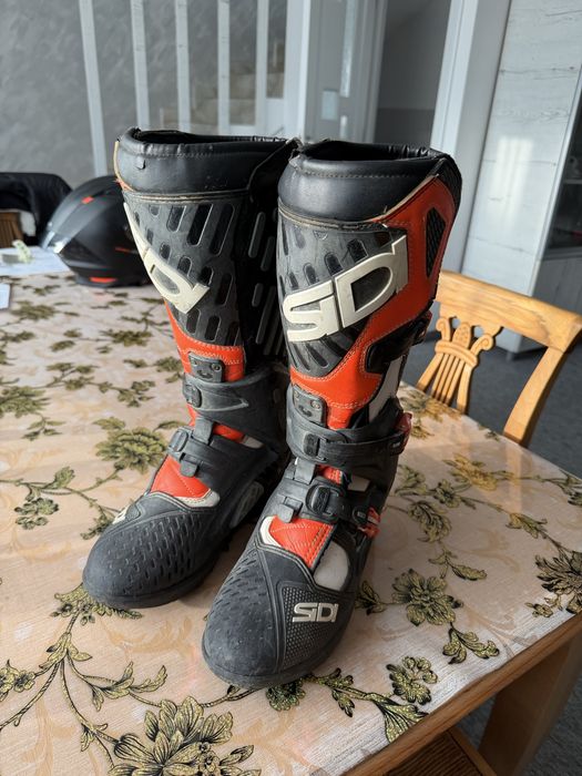 Vand cizme enduro sidi