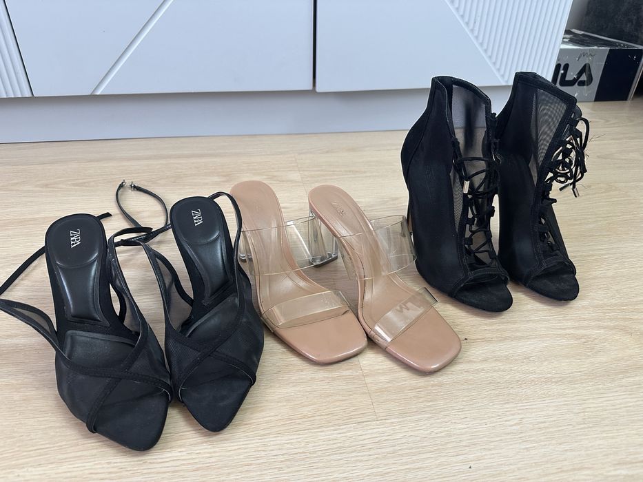 Женская обувь, босоножки