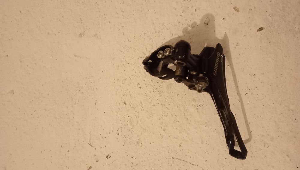 Vând diverse  accesorii