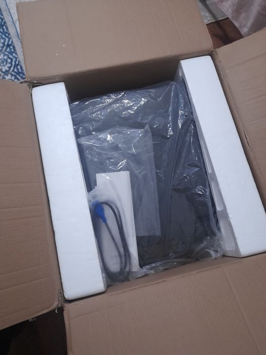 Продам активный пульт "Dynacord"