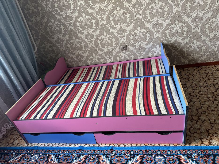 Детский кровать