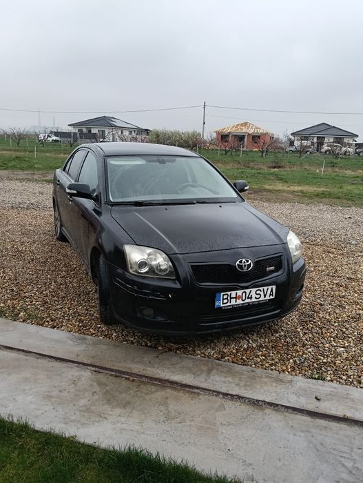 Vând urgent !!! Toyota Avensis 2008