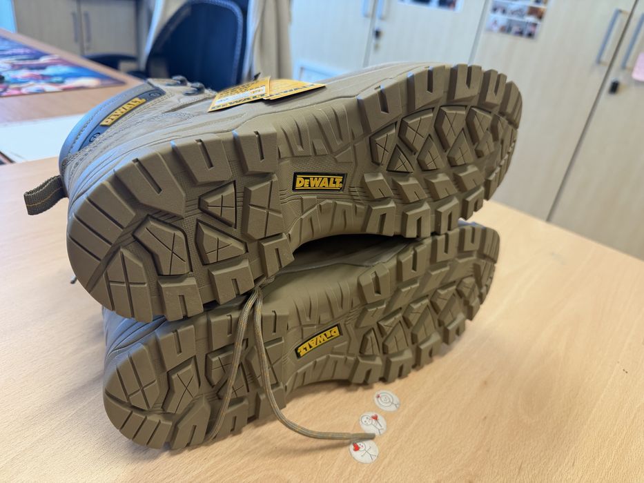 Работни обувки Dewalt Cranson Safety Boot - Stone