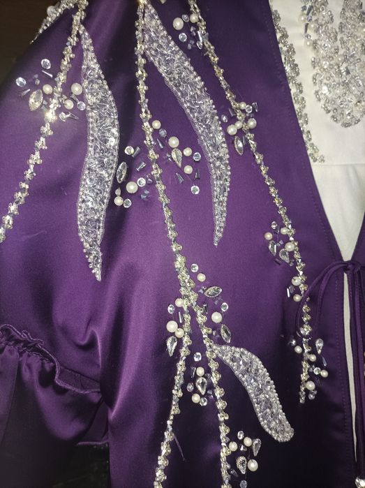 Yangi vecherniy koʻylak