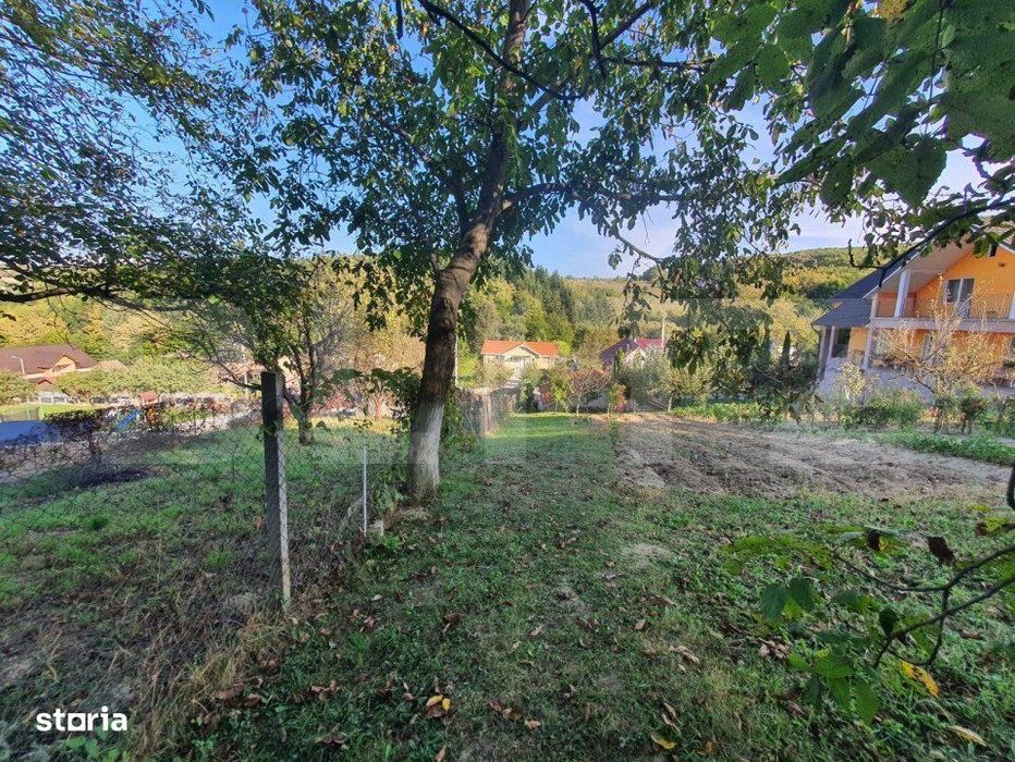 Teren intravilan, podul Jelnei foarte aproape de oras,11 Arii.