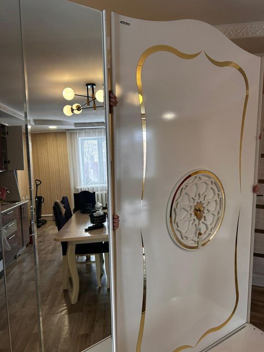 Шкаф купе 3×2,в хорошем состоянии