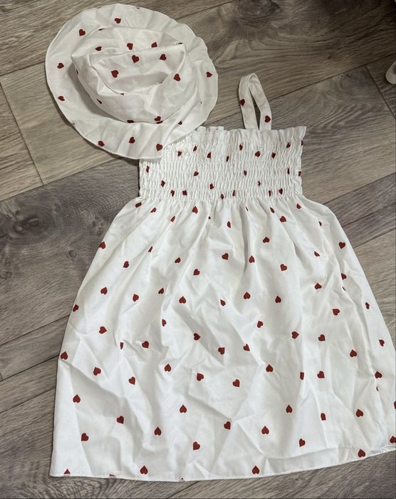 Продам легкое платье на девочку