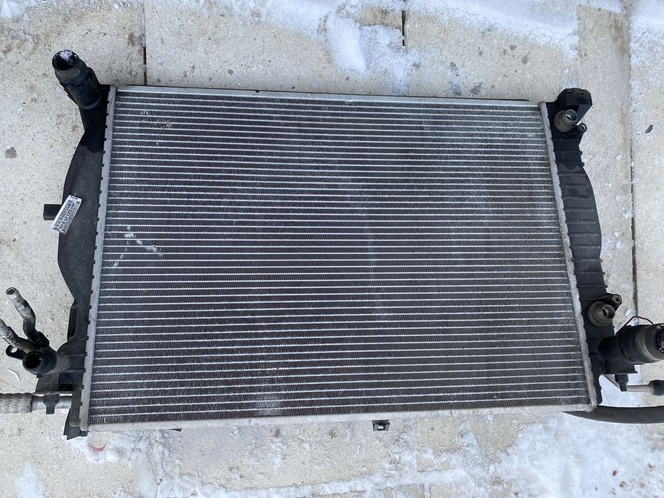 Ауди А4 В7 , 2007 г.в  радиатор дифузор