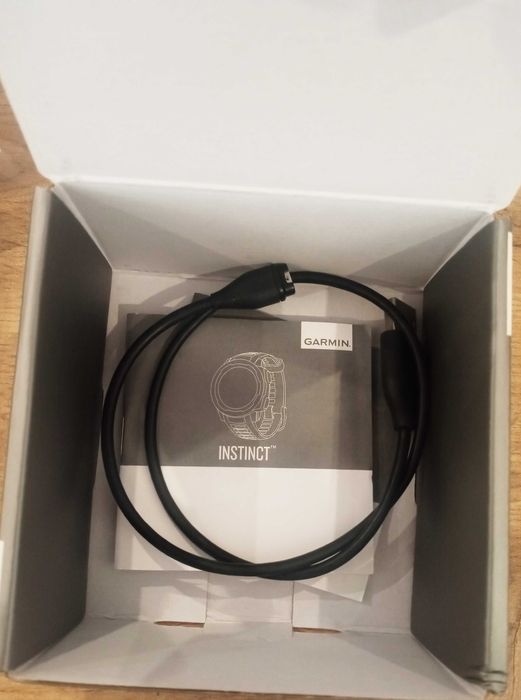 Garmin Instinct в ГАРАНЦИЯ
