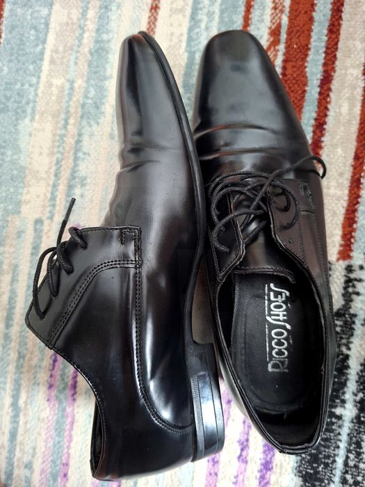 Pantofi barbati piele 200 ron