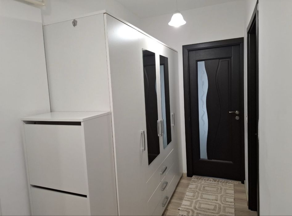 Persoană fizică închiriez apartament cu 2 camere – Iași, Platoul Galata