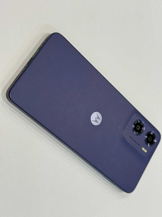 Motorola E15 64GB / 2GB RAM