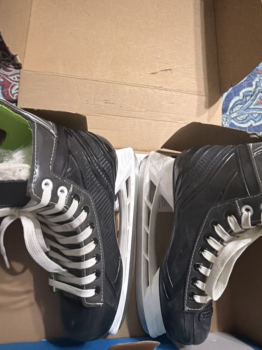 Продам коньки Bauer xls 5 размер