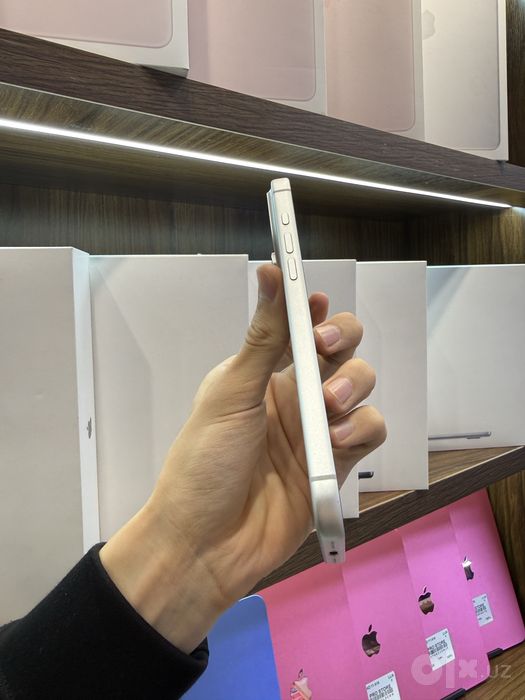 iphone 17 pro max naxtka va nasiya savdoga