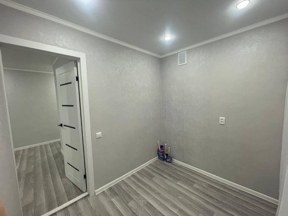 Продам 2 комнатную квартиру