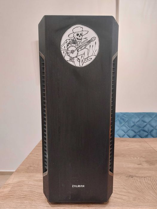 Компютър / компютърна конфигурация