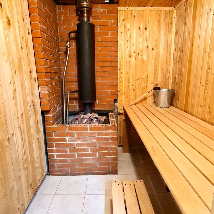 Семейная баня с бассейном