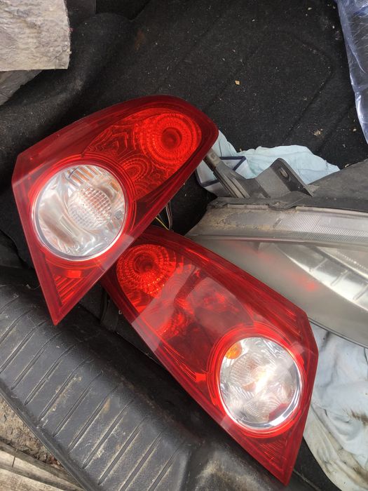 Заден капак стопове за chevrolet lacetti шевролет лачети