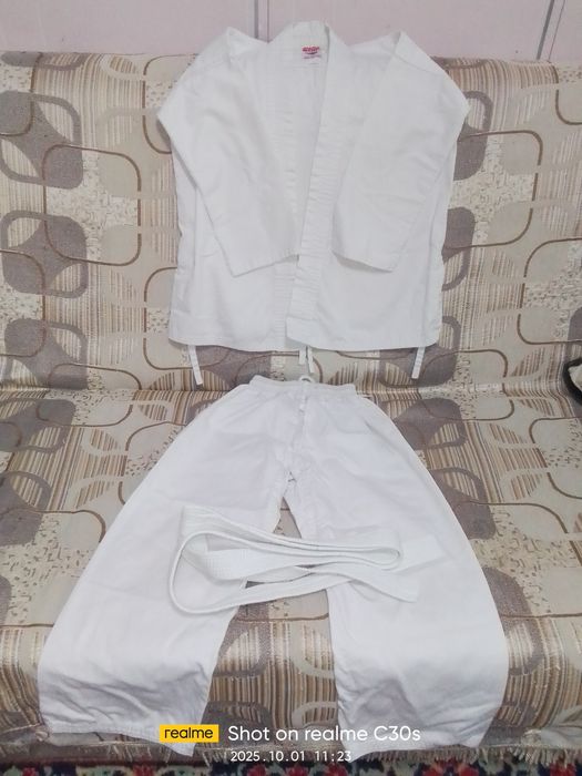 2 кимоно на рост 150 и 160 см