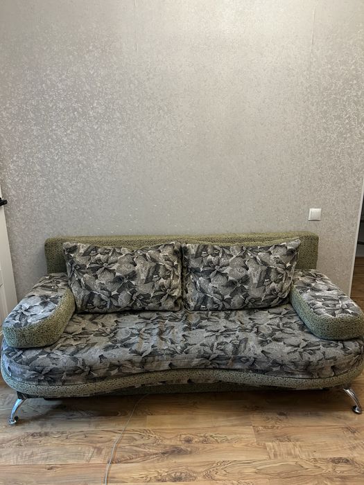 Диван с креслами