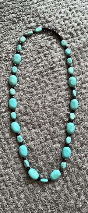 Бижутерия бусы разные