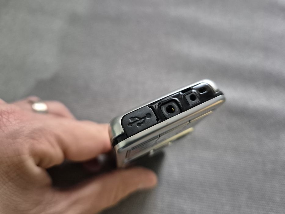 Nokia 6300 - ca nou, de colectie!