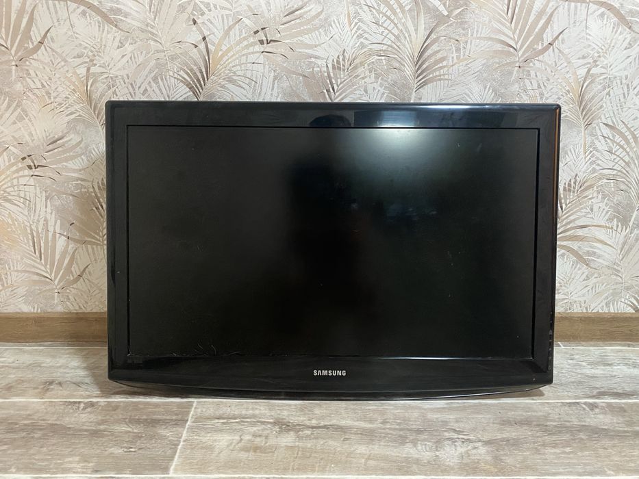 Телефизор samsung