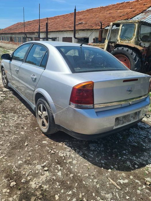 Opel Vectra C 2.2 DTI - НА ЧАСТИ