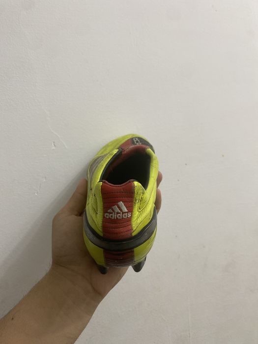 Продам бутцы 41.5-42 размер предатор