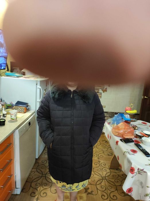 Куртка зимняя с капюшоном 50 р