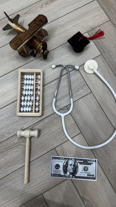 Реквизиты на тұсаукесер