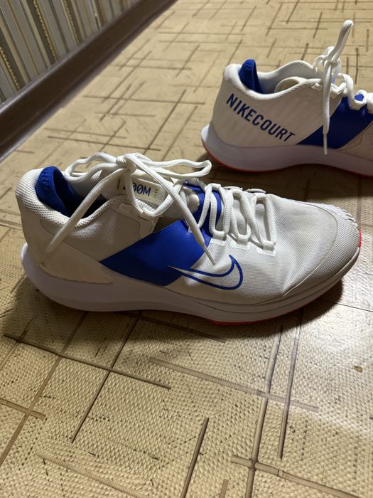 Продам теннисные кроссовки Nike | Размер 43