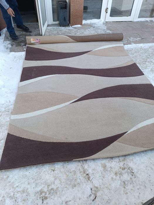 Продам.    ковер