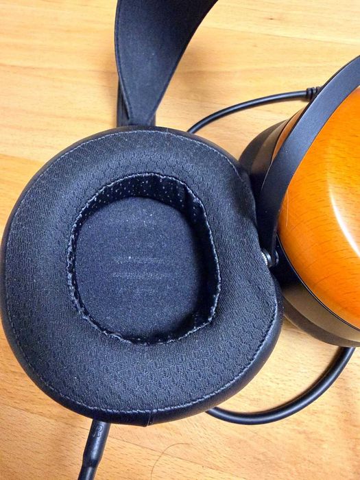 Casti over ear Hifiman Sundara ( closed back )