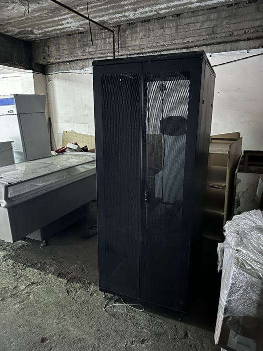 Сервер Dell PowerEdge T320 V3, серверные шкафы