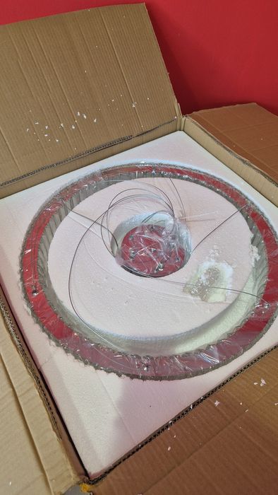 Красив полилей кристален