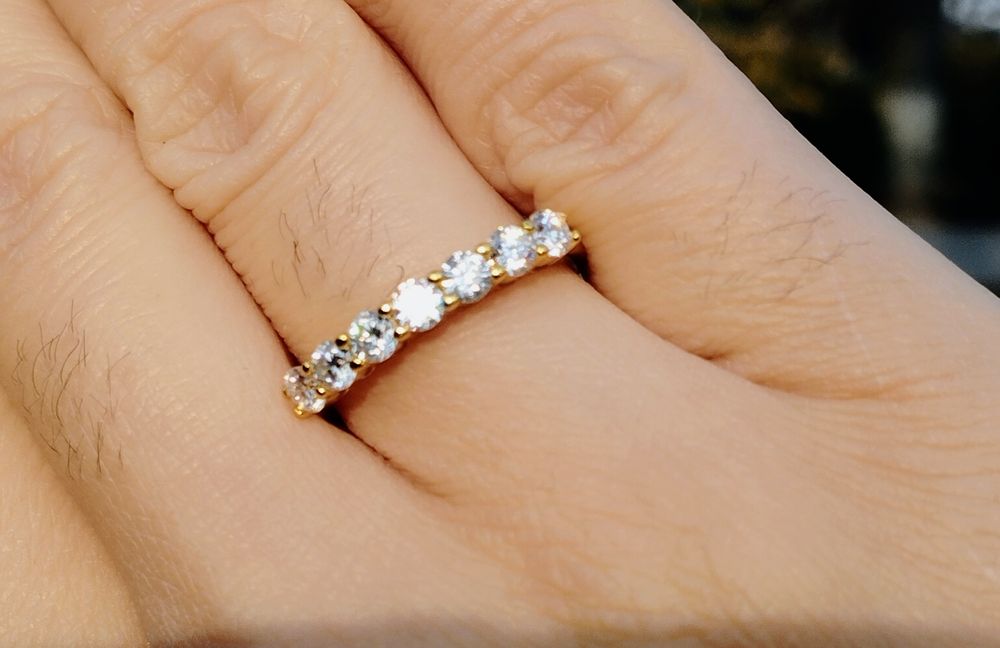 Кольцо-дорожка с бриллиантами