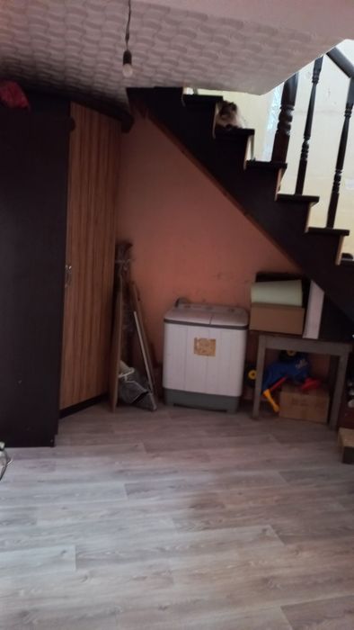 Продаётся 6-и комнатная квартира