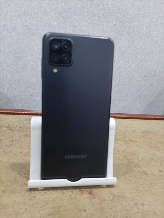 Продам Самсунг А 12