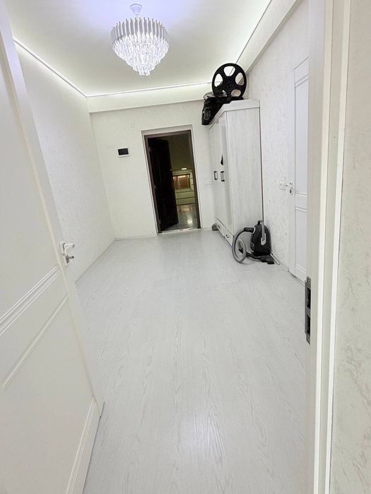 Срочно продается 2х квартира на 3 золотом этаже  Фирдавсий куча