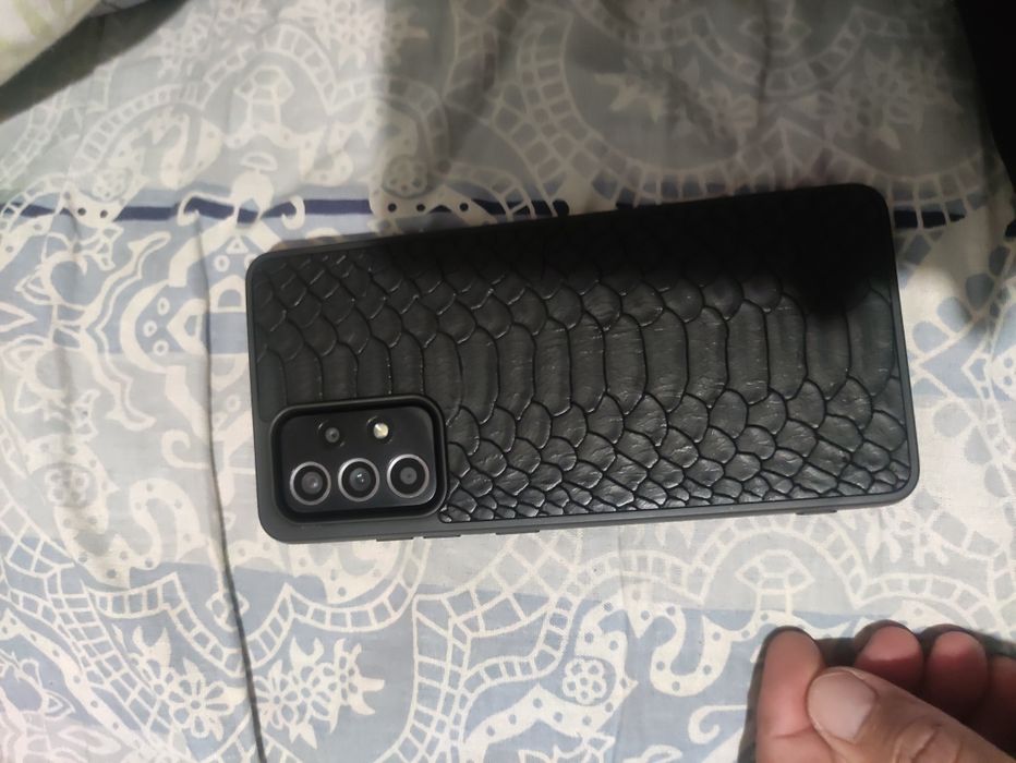 Продам Самсунг а52