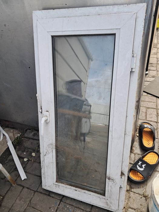 Окна и комплектующие