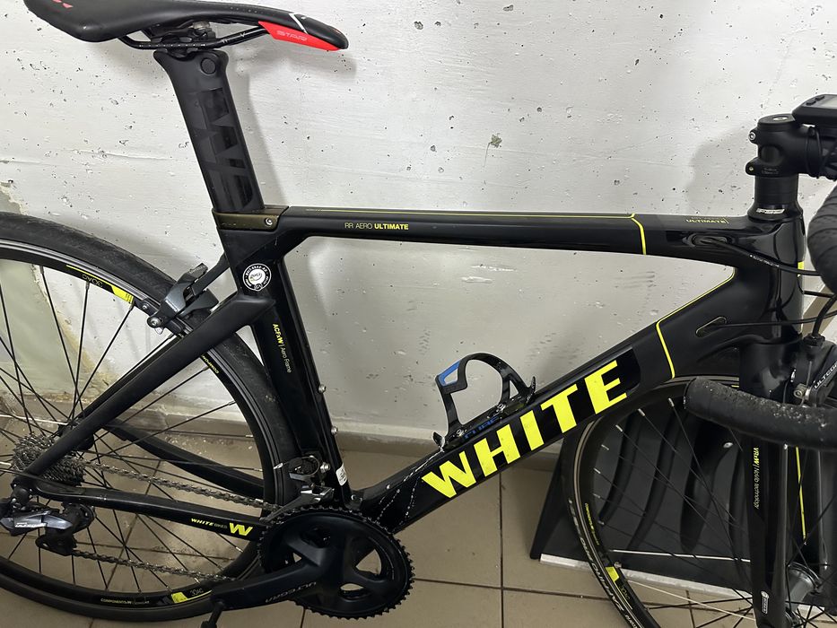 Bicicleta carbon white aero
