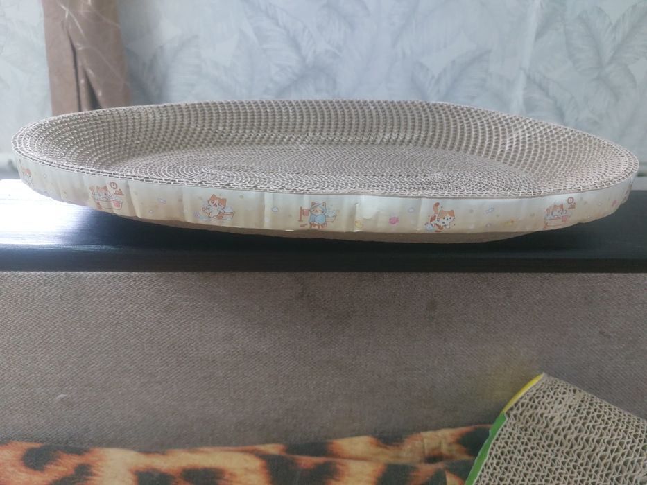 Лежанка-когтеточка