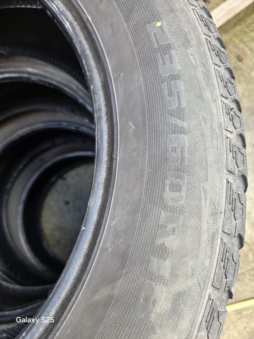 Гуми 235 60 18 зимни