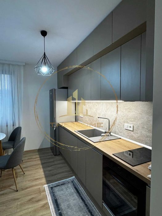 Дава се под наем Тристаен апартамент в Варна, Победа - 85 кв.м за 700 € - Снимка #2