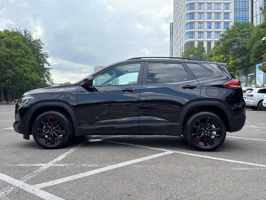 Tracker Redline Китай